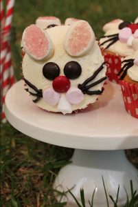 Easter bunny cupcakes featured image