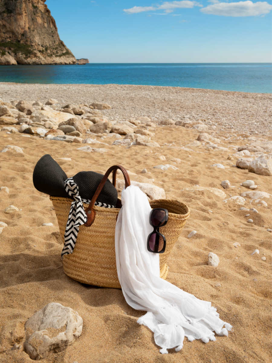 Beach hamper basket for mom